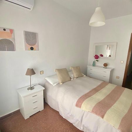 Vera Apartment, Acogedor Y Tranquilo En El Corazon De La Ciudad Antequera Eksteriør billede