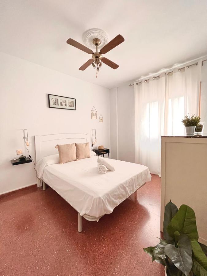 Vera Apartment, Acogedor Y Tranquilo En El Corazon De La Ciudad Antequera Eksteriør billede